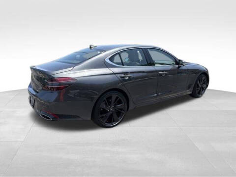 2022 Genesis G70