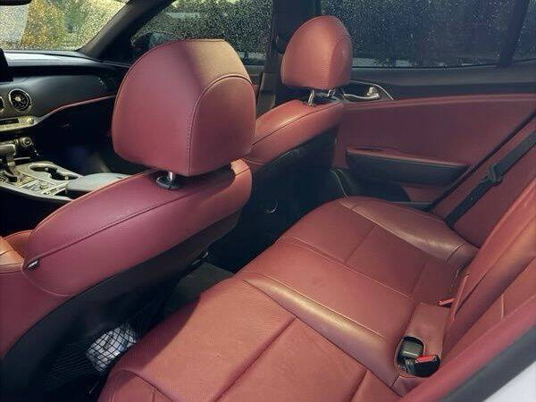 2020 Kia Stinger