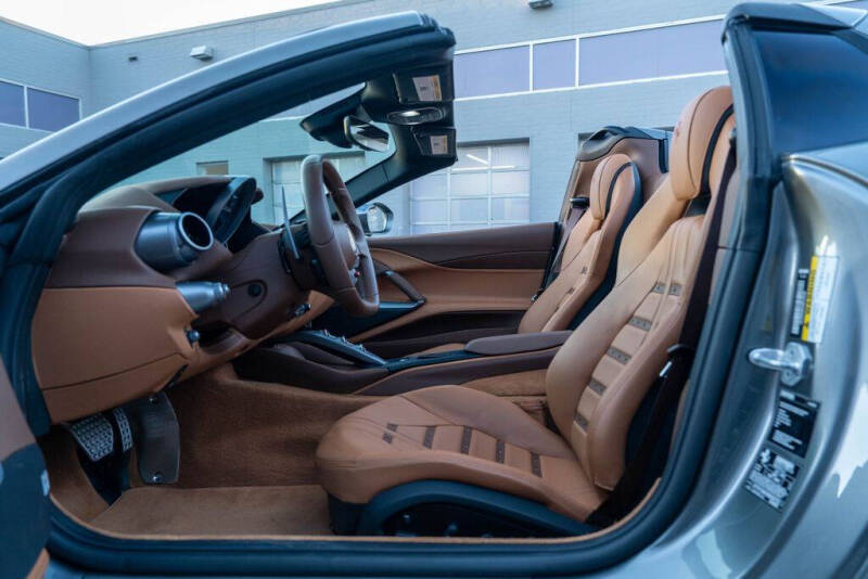 2022 Ferrari 812 GTS