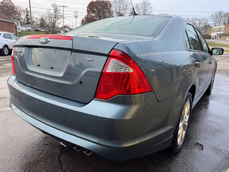 2012 Ford Fusion SE