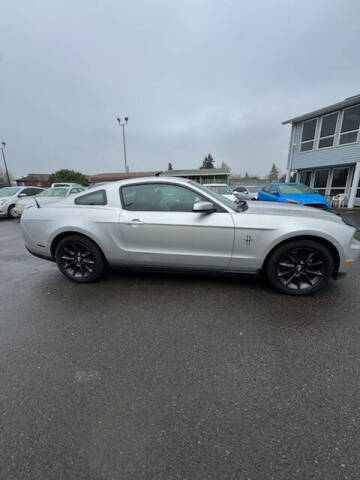 2010 Ford Mustang V6 Premium