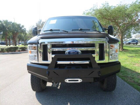 2014 Ford E-Series E-350 SD XLT