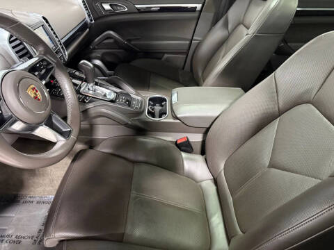 2016 Porsche Cayenne