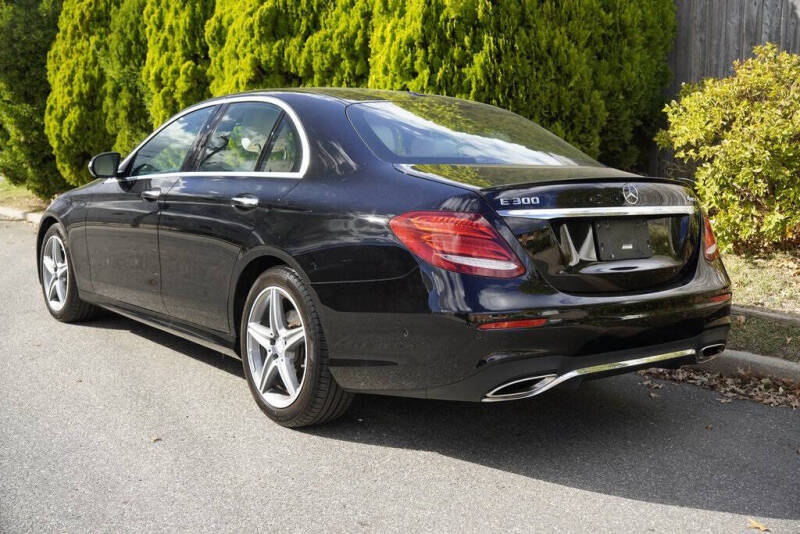 2017 Mercedes-Benz E-Class E 300 4MATIC