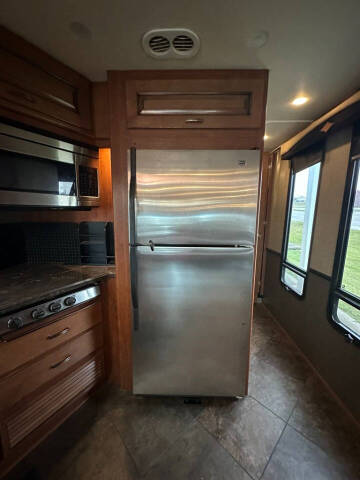 2015 Fleetwood RV Excursion 35B