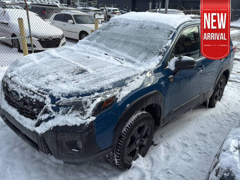 2022 Subaru Forester for sale at Auto Center of Columbus in Columbus OH