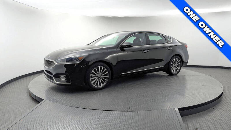 2019 Kia Cadenza Premium
