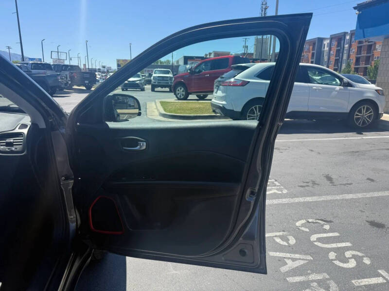 2020 Jeep Compass Trailhawk