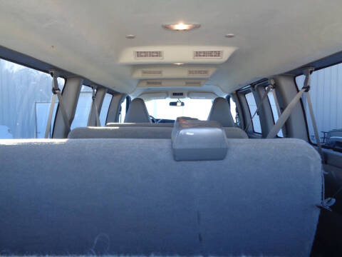 2017 Chevrolet Express LT 3500