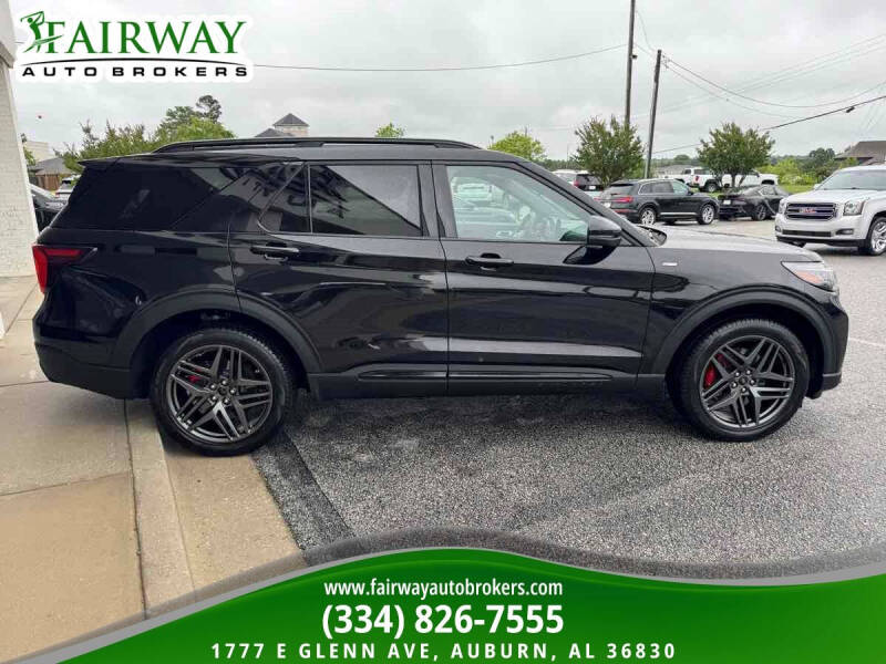 2025 Ford Explorer ST-Line
