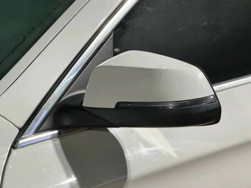 2015 BMW 5 Series 528i