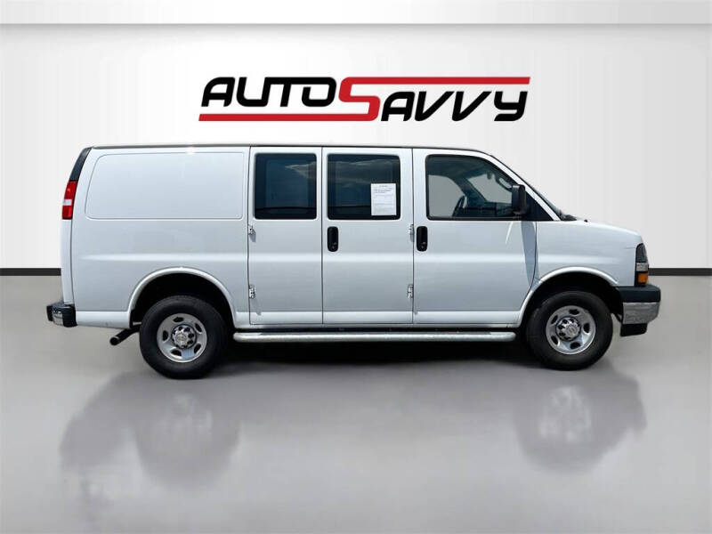 2024 Chevrolet Express 2500