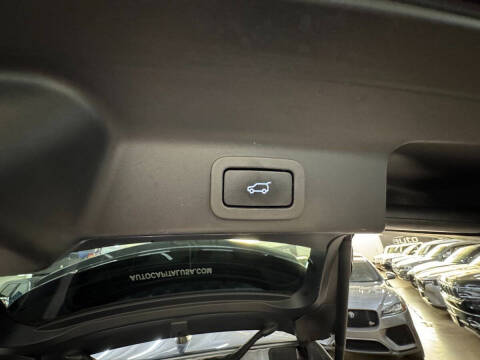 2020 Jaguar F-PACE SVR