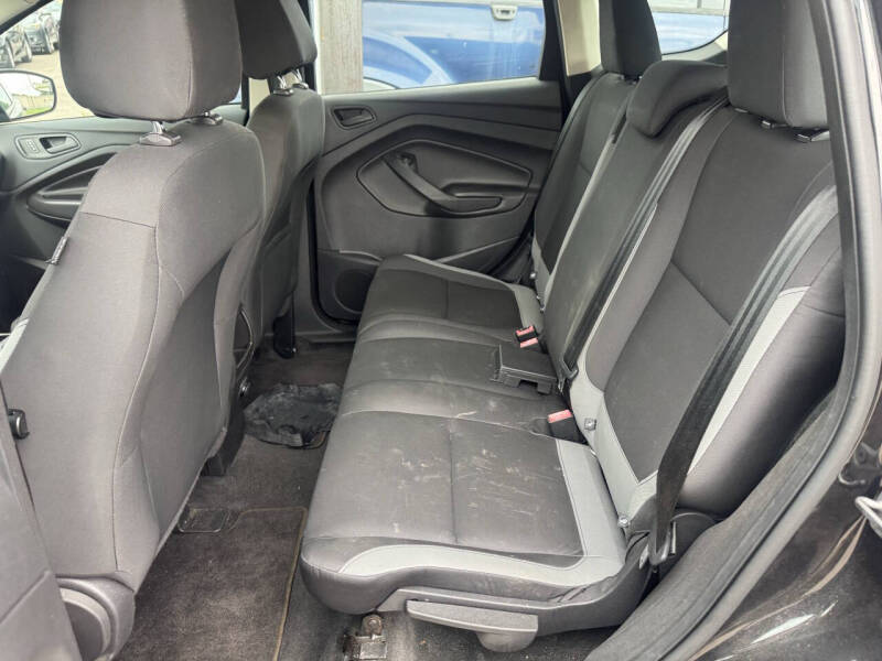 2014 Ford Escape S