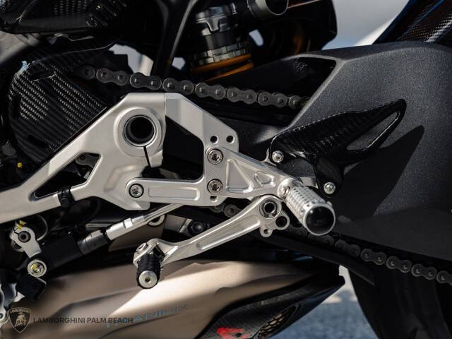 2023 Ducati STREETFIGHTER