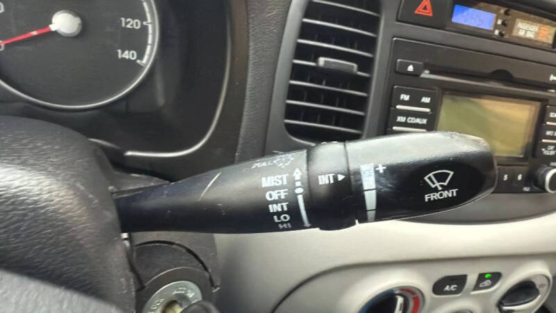 2010 Hyundai Accent GLS