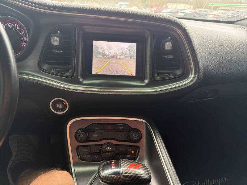 2018 Dodge Challenger SXT