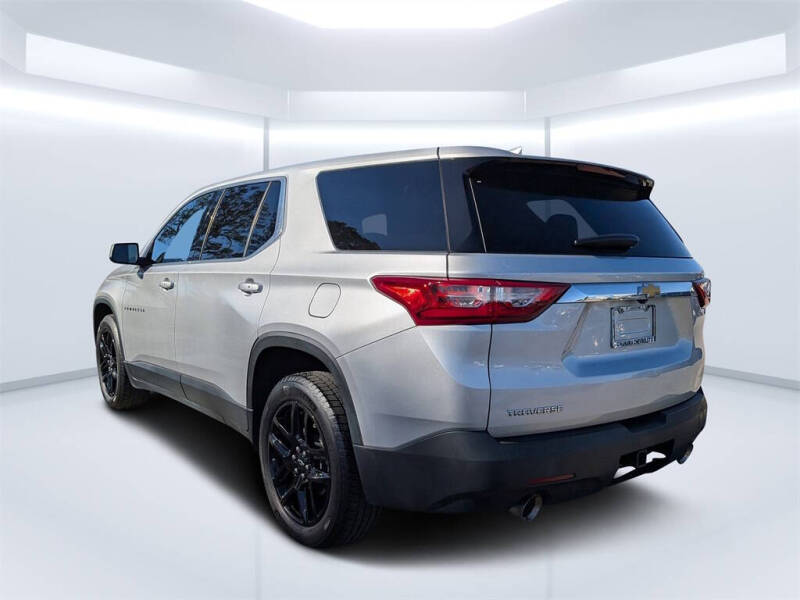 2021 Chevrolet Traverse LS