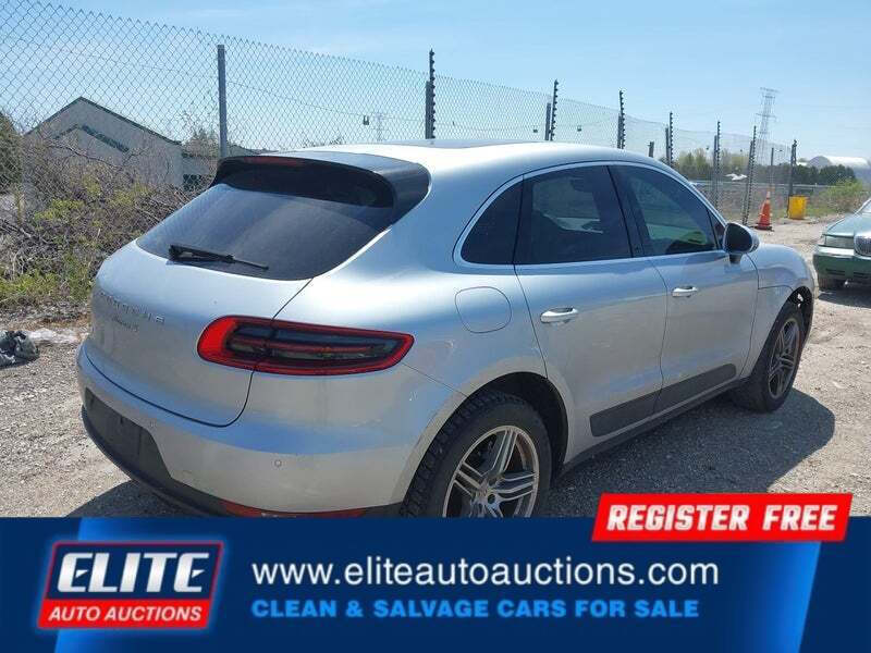 2015 Porsche Macan S