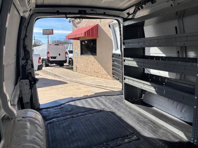 2021 Chevrolet Express 2500