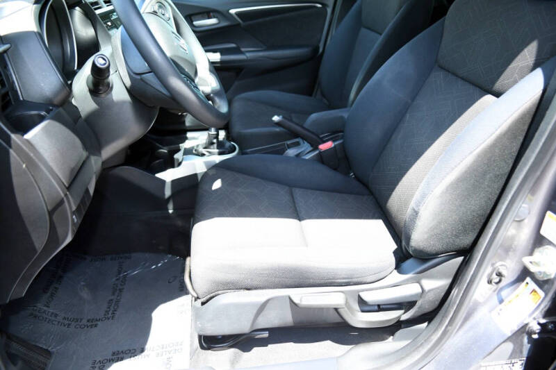 2015 Honda Fit EX - Photo 18