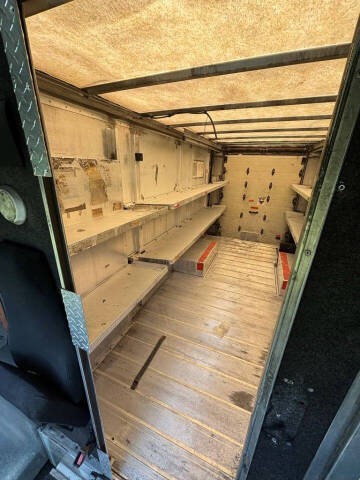 2004 Freightliner MT45 Chassis