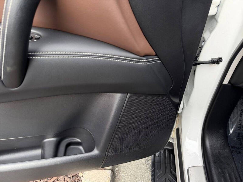 2024 Infiniti QX80 Premium Select