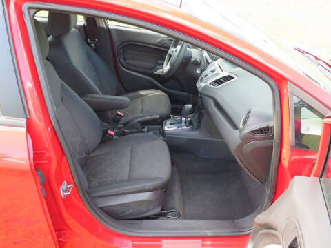 2012 Ford Fiesta SE