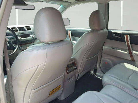 2011 Toyota Highlander Limited