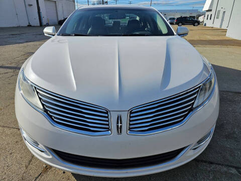2014 Lincoln MKZ