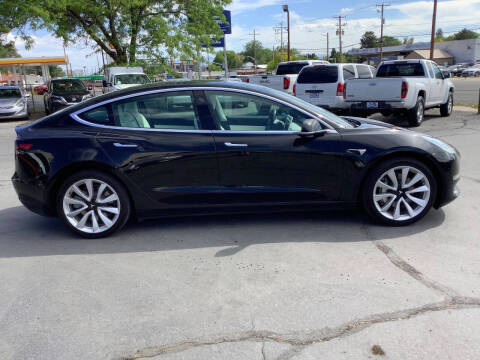 2019 Tesla Model 3 Standard Range Plus