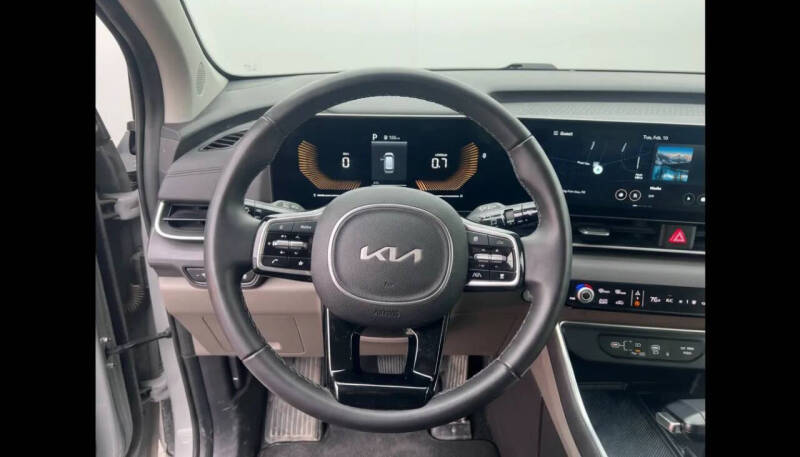 2025 Kia Carnival EX