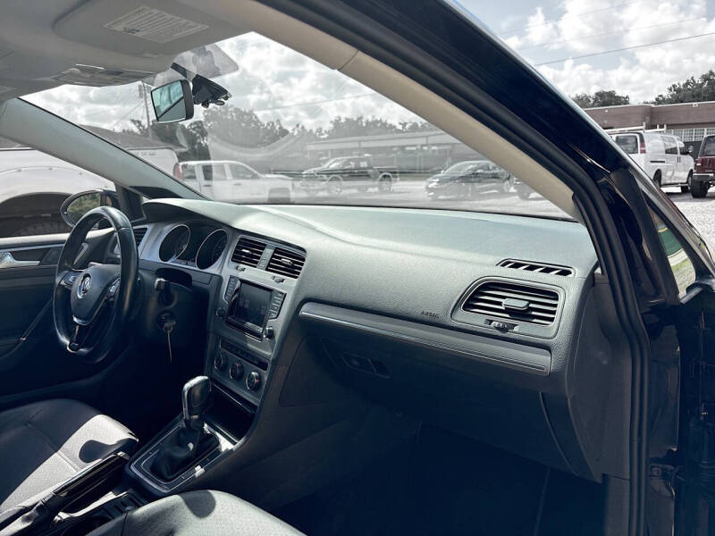 2015 Volkswagen Golf TSI S