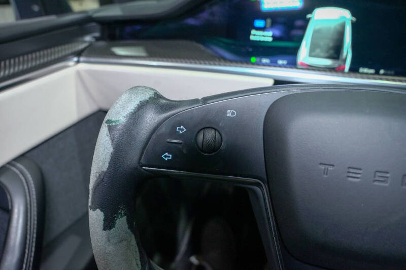 2022 Tesla Model X Plaid