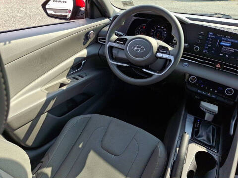 2022 Hyundai Elantra