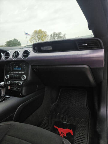 2017 Ford Mustang EcoBoost