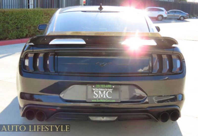 2022 Ford Mustang EcoBoost