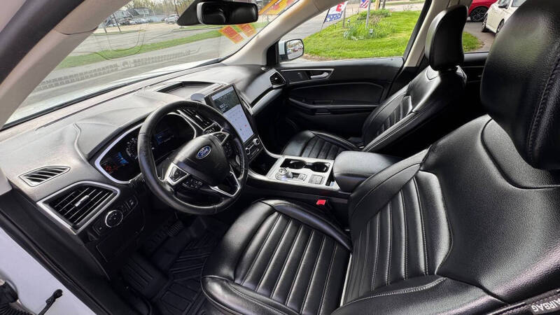 2021 Ford Edge SEL