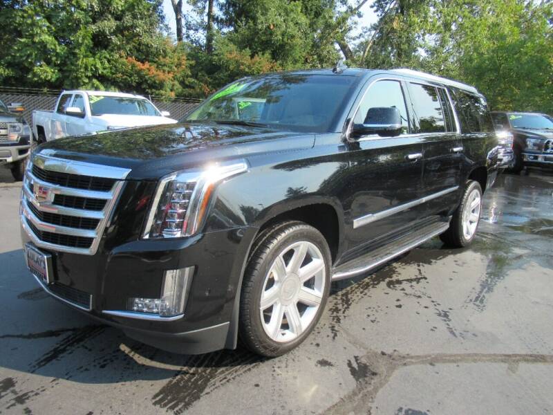 2018 Cadillac Escalade ESV for sale at LULAY'S CAR CONNECTION in Salem OR