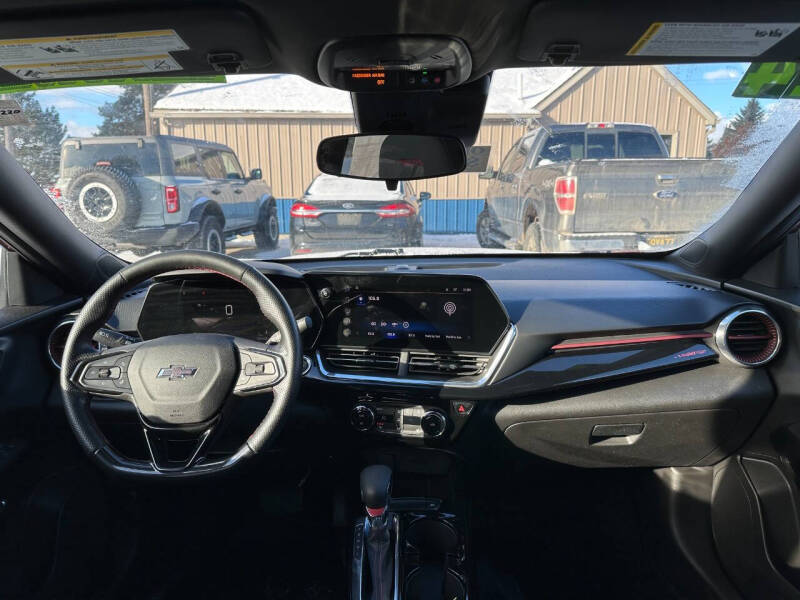 2024 Chevrolet Trax RS