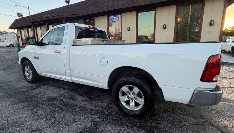 2013 RAM 1500 SLT