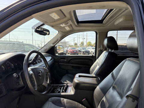 2011 GMC Yukon Denali