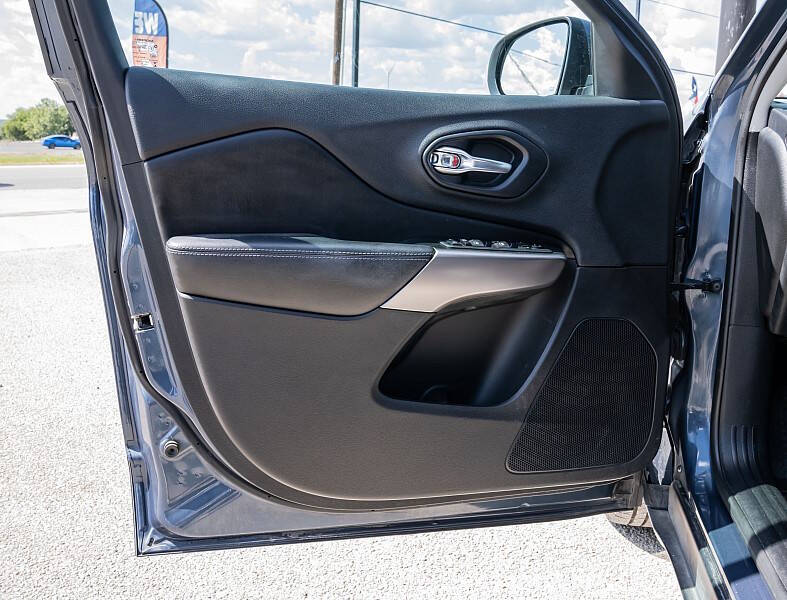 2019 Jeep Cherokee Latitude