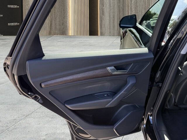 2024 Audi Q5 e quattro S line Premium 55 TFSI