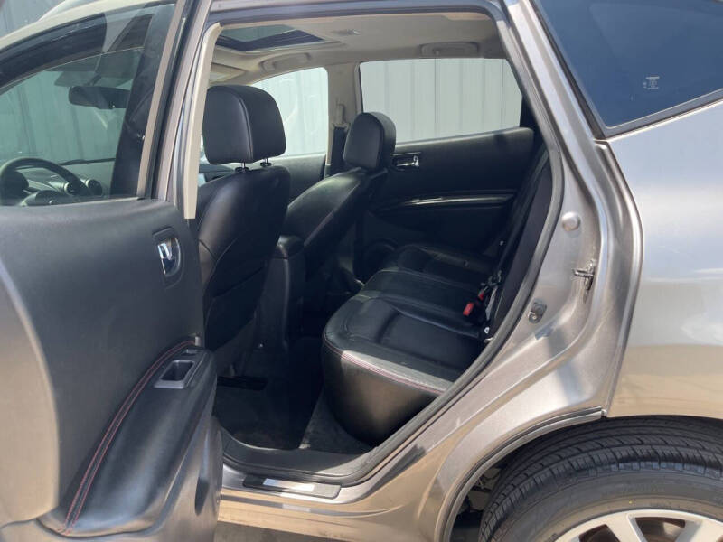 2011 Nissan Rogue SV