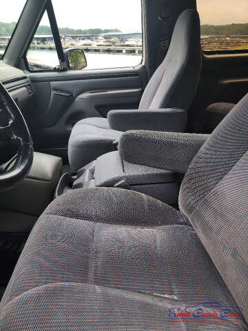 1996 Ford Bronco XLT