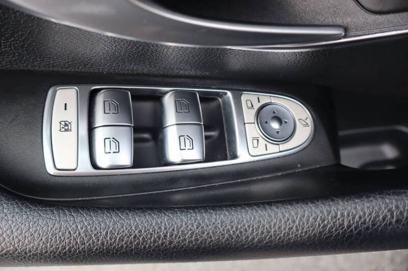 2018 Mercedes-Benz E-Class E 300