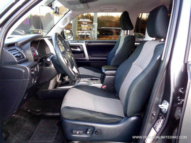 2018 Toyota 4Runner SR5