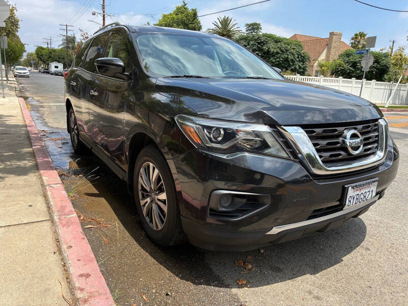 2018 Nissan Pathfinder S