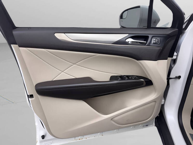 2019 Lincoln MKC Premiere